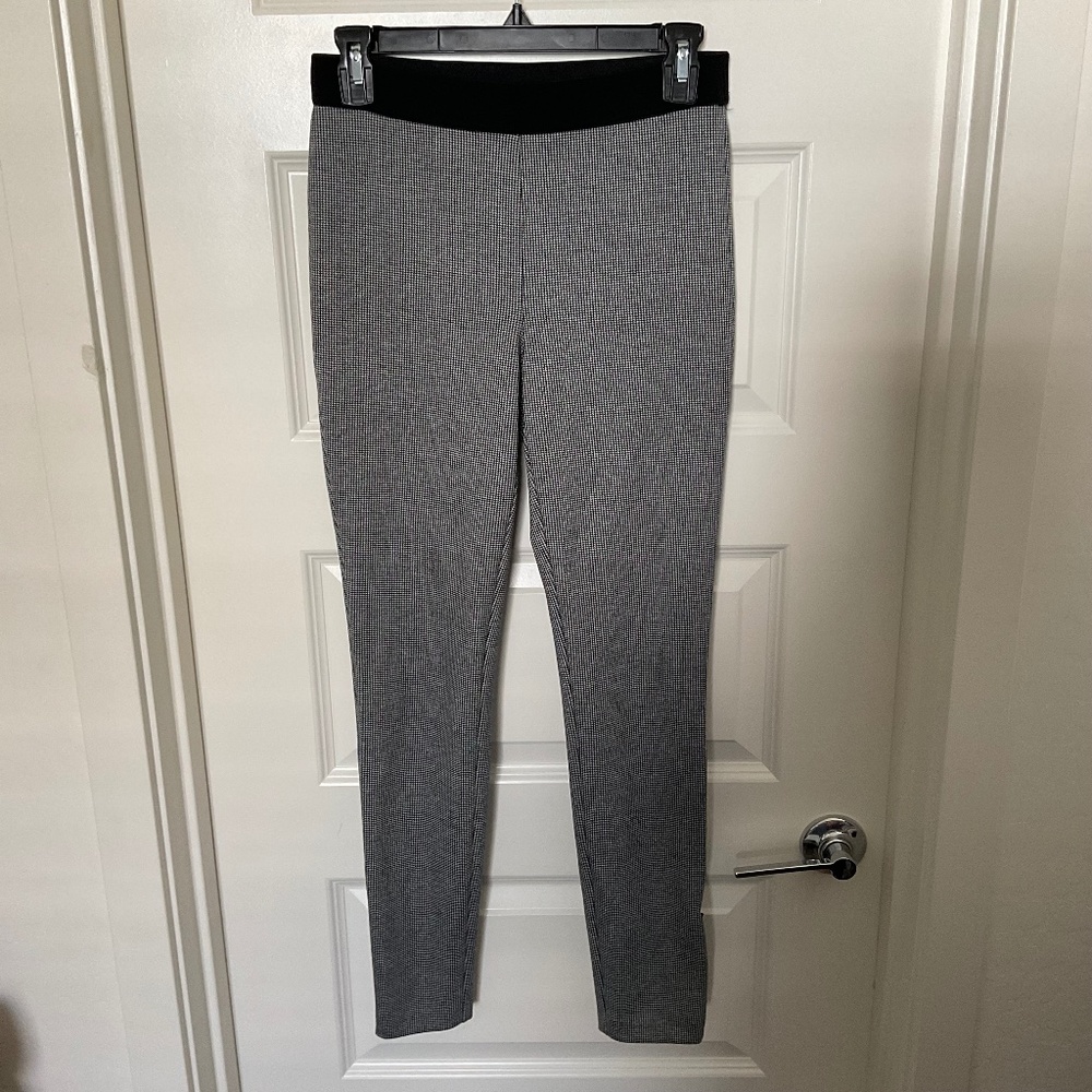 Talbots Pull On Houndstooth Skinny Pants - Grey and‎ Black - Size 2